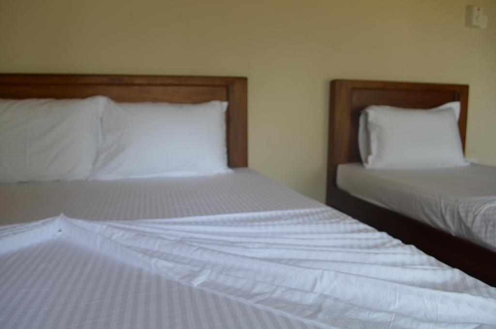 קירינדה Aqua Front Yala Resort חדר תמונה